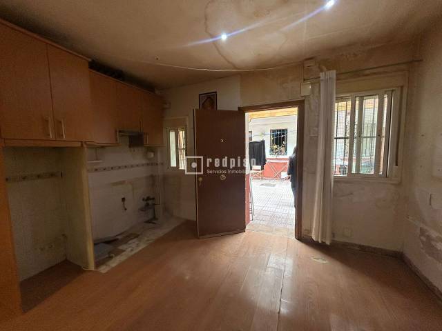 Piso en Venta en JOSE VILLENA en Ventas