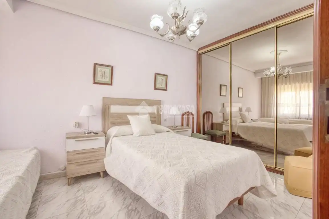 Habitación de Piso en venta en Salamanca con Calefacción y Balcón