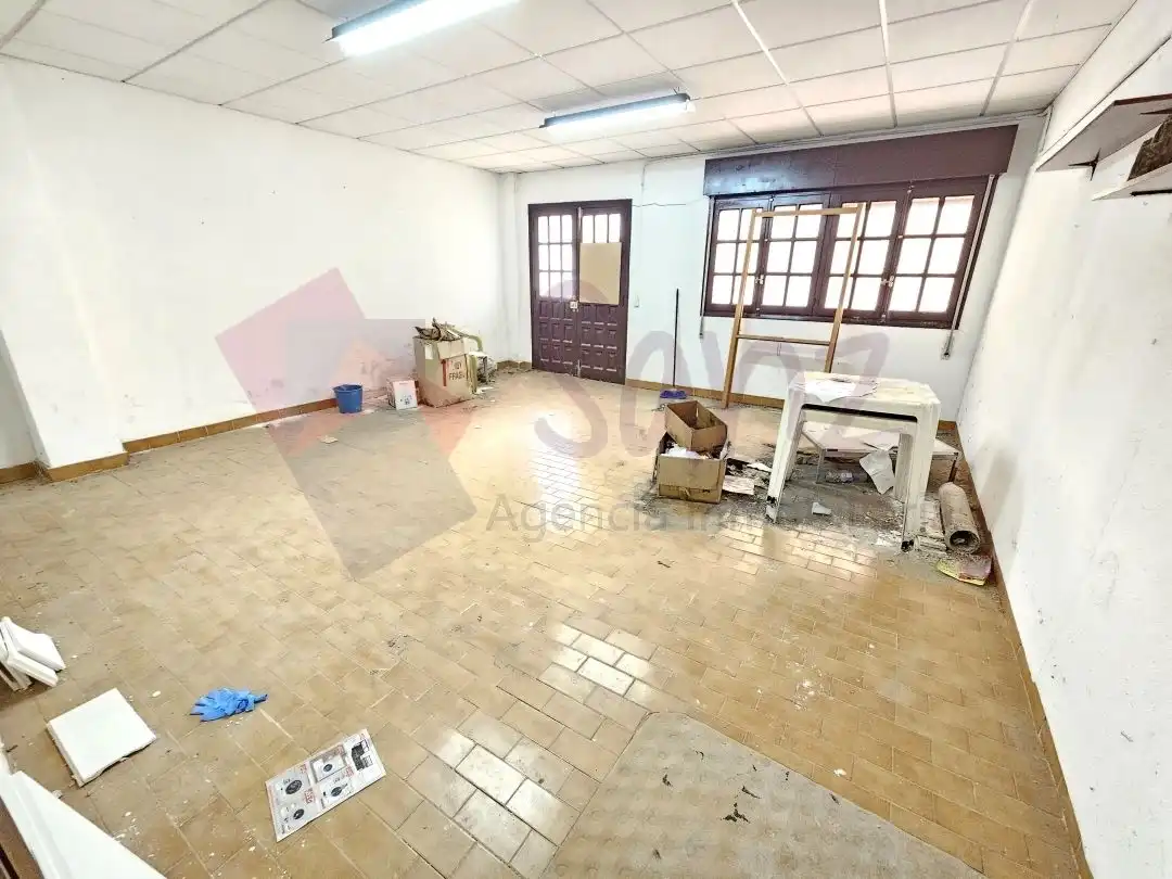 Local commercial à vendre à Andre Mari Zuria Plaza, imagen 2