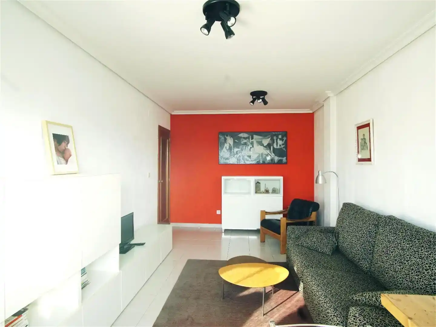 Sala de estar de Piso en venta en Peñafiel con Amueblado y Balcón