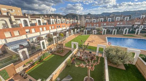 Foto 2 de Casa adosada en venda a Martorell, Barcelona