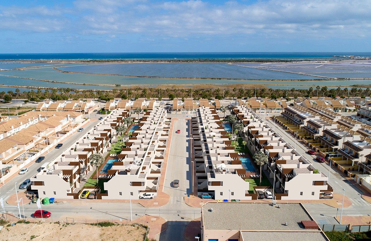 Vista exterior de Planta baixa en venda en San Pedro del Pinatar amb Aire condicionat, Calefacció i Terrassa