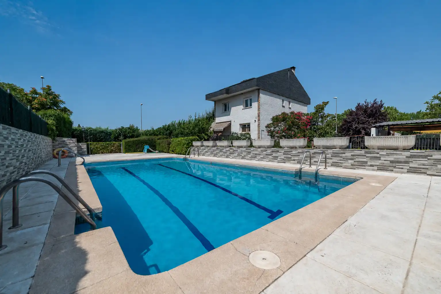 Piscina de Casa o xalet en venda en Galapagar amb Aire condicionat, Calefacció i Jardí privat