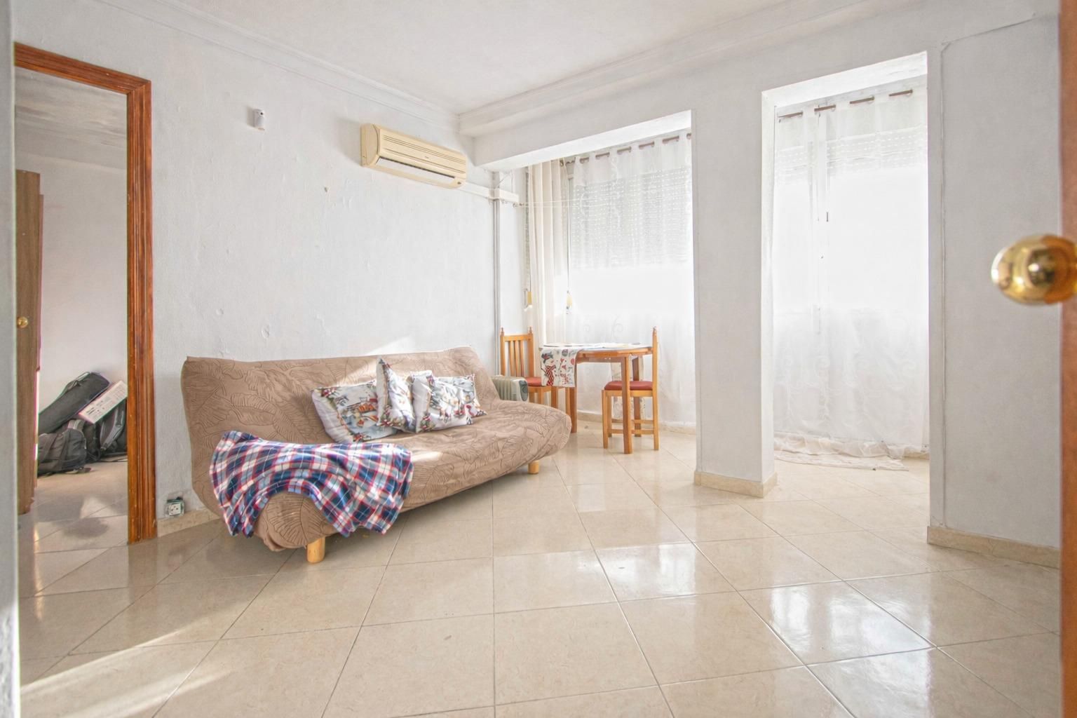 Habitación de Piso en venta en  Sevilla Capital con Aire acondicionado