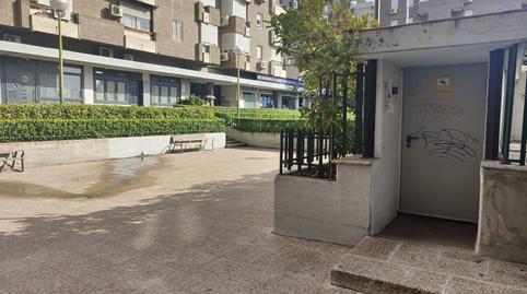 Foto 2 de Garaje en venta en Sirio, 48, Estrella, Madrid