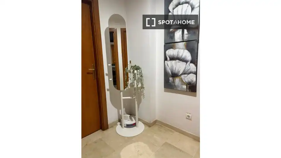 Bedroom of Flat for share in Sant Boi de Llobregat  with Air Conditioner, Heating and Furnished