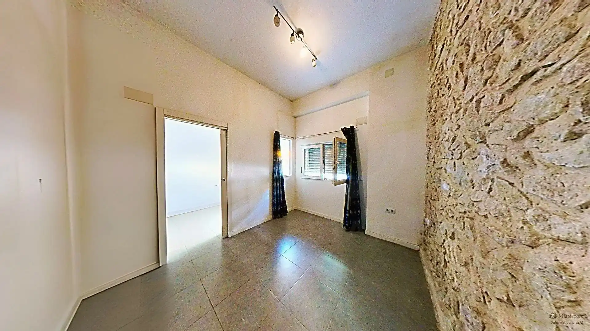 Local en venta en Pla - Carolinas