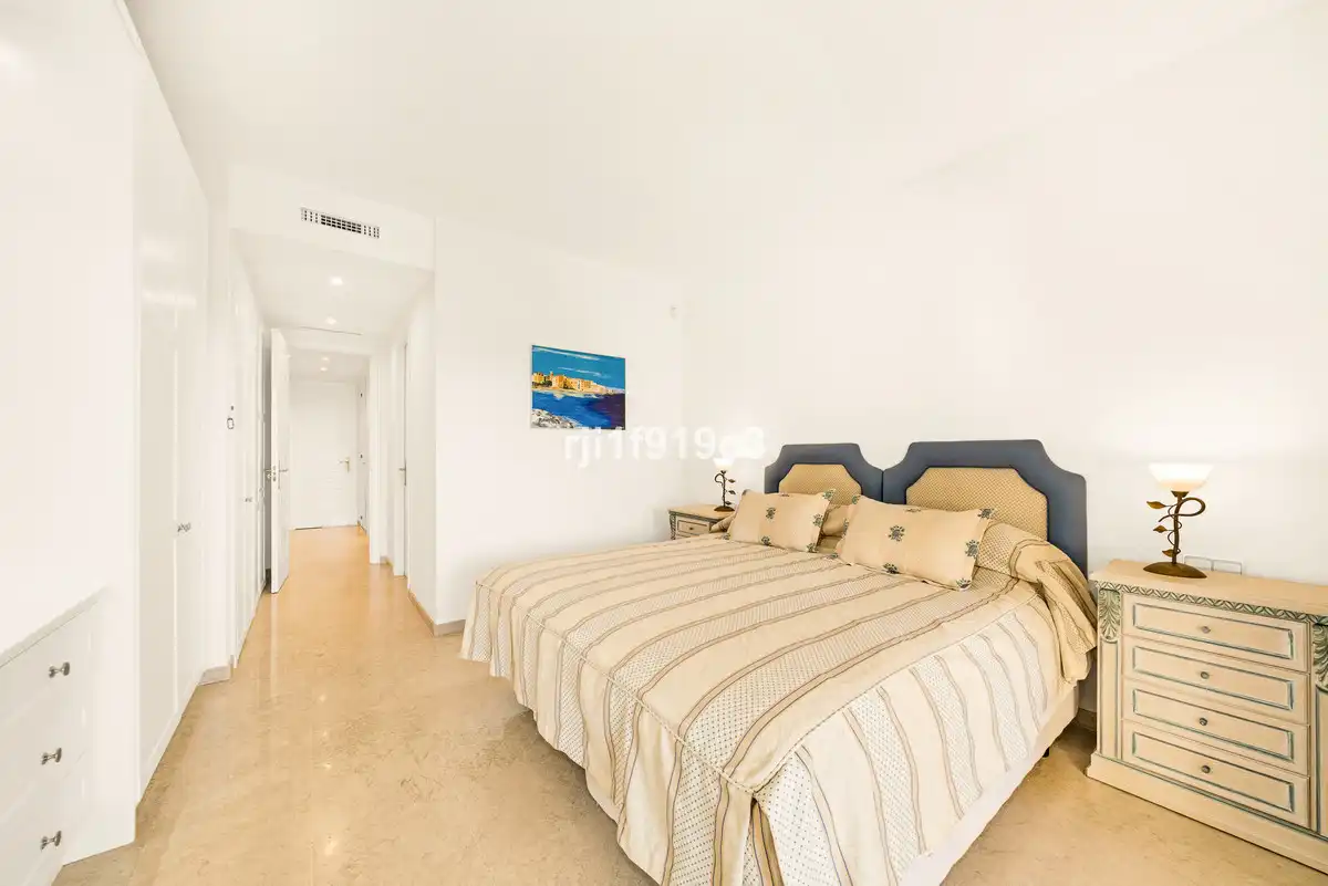 Flat with lift for sale in Elviria - Cabopino, imagen 16
