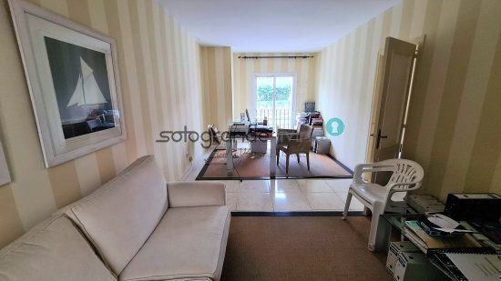 Living room of Office for sale in Sotogrande  with Terrace