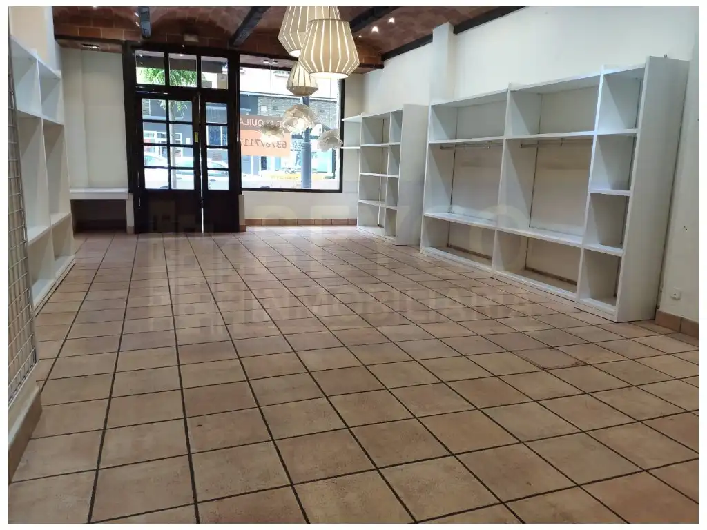 Local comercial de lloguer a Oeste, imagen 17