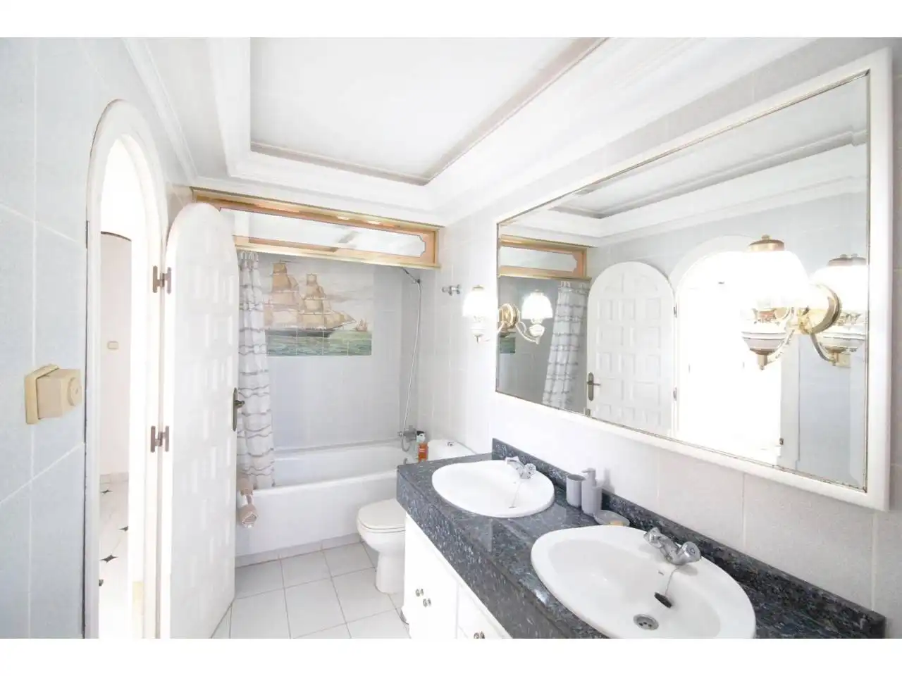 Bathroom of Attic for sale in Playa del Galán