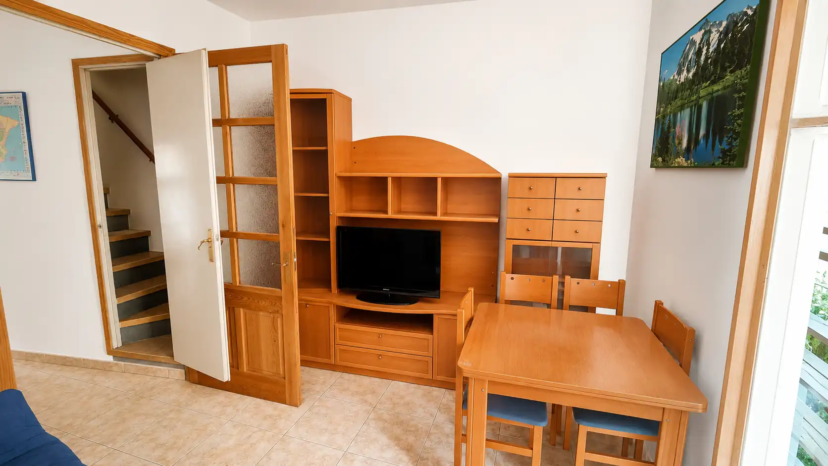 Sala de estar de Dúplex en venta en La Bisbal d'Empordà con Terraza, Balcón y Internet