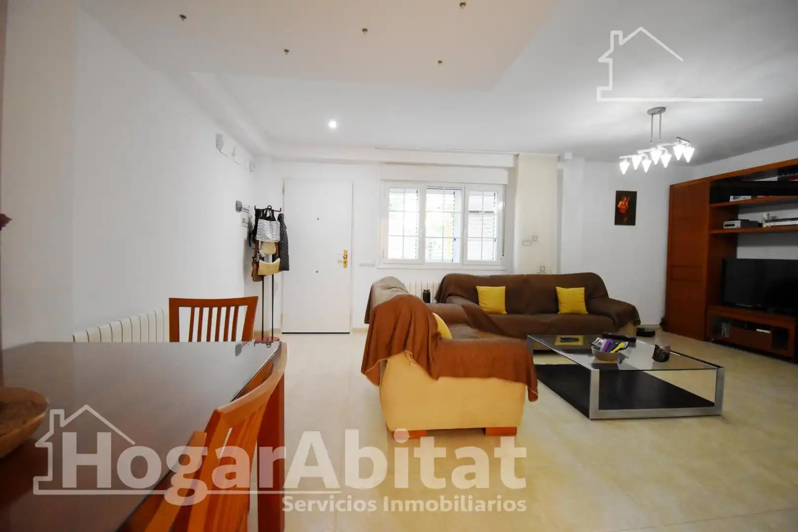 Wohnzimmer von Einfamilien-Reihenhaus zum Verkauf in Cullera mit Heizung, Terrasse und Abstellraum