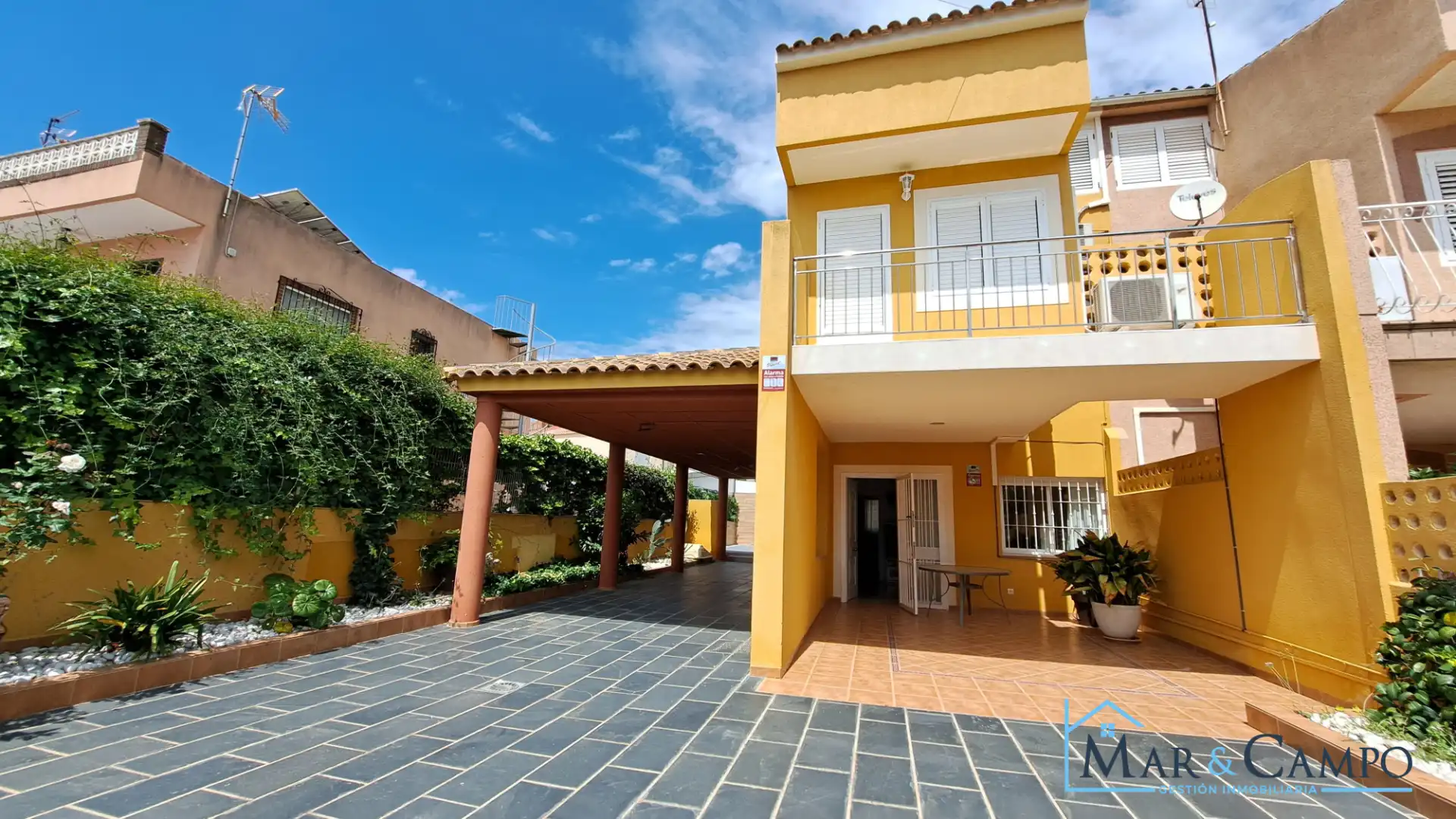 Villa mit Terrasse zum Verkauf in Los Narejos - Punta Calera