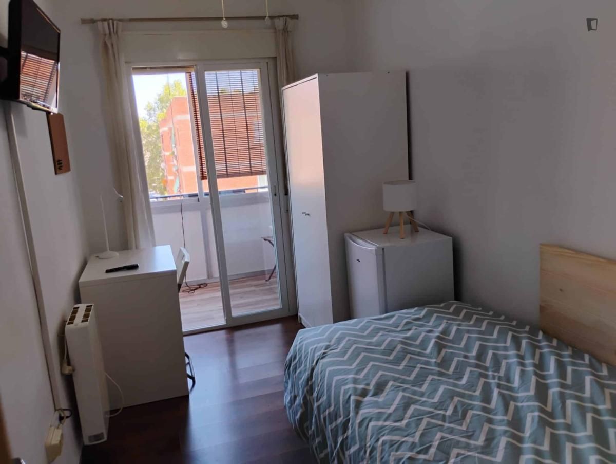 Bedroom of Apartments for share in Alcalá de Henares  with Furnished, Oven and Washing machine