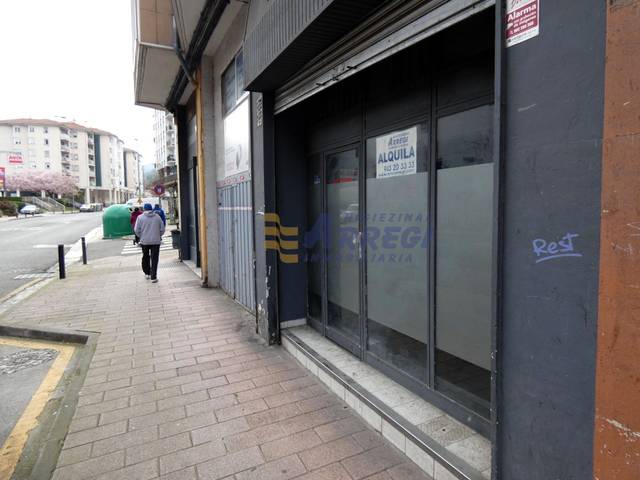 Local comercial en Alquiler en Eibar