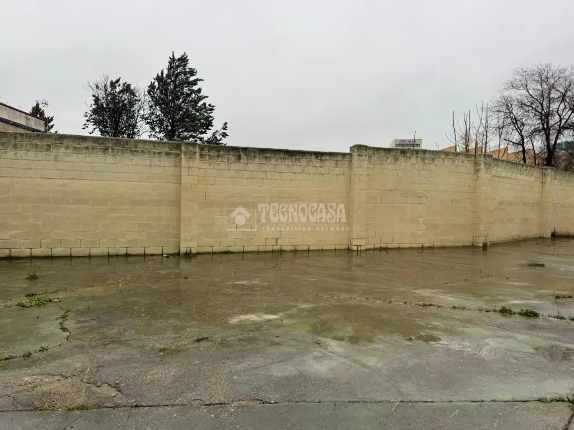 Local comercial en venta en Zona Industrial, imagen 24