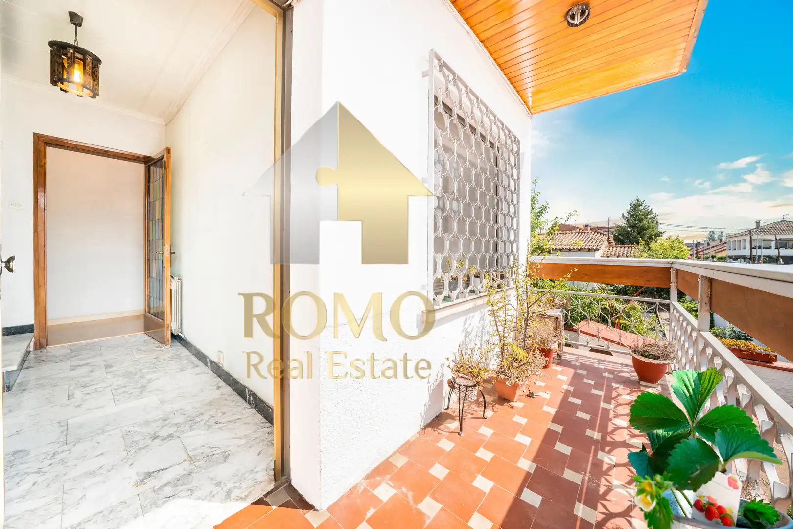 Vista exterior de Casa o chalet en venta en Santa Perpètua de Mogoda con Aire acondicionado, Calefacción y Jardín privado