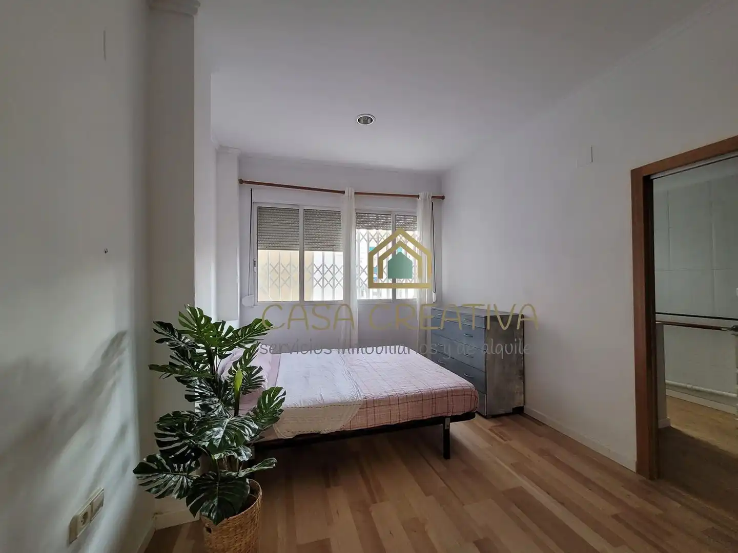 Schlafzimmer von Wohnung zum Verkauf in Valencia mit Klimaanlage, Heizung und Möbliert
