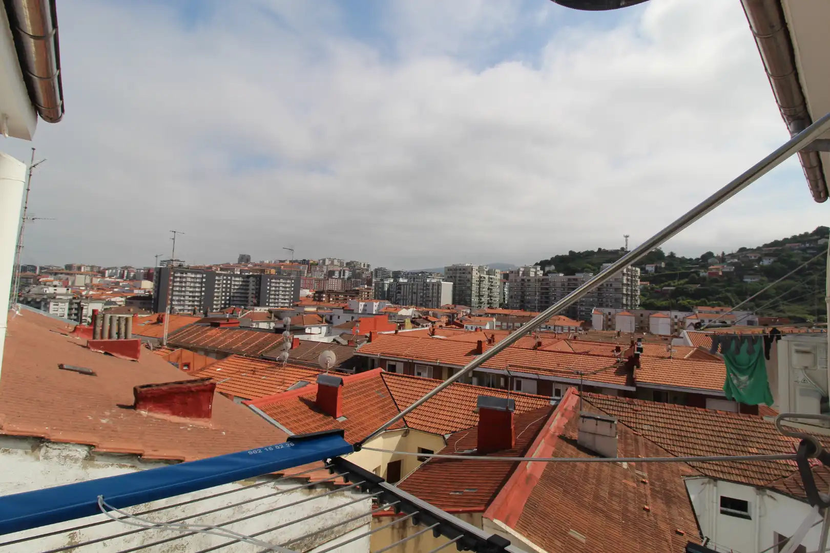 Vista exterior de Piso en venta en Santurtzi  con Calefacción, Trastero y Balcón