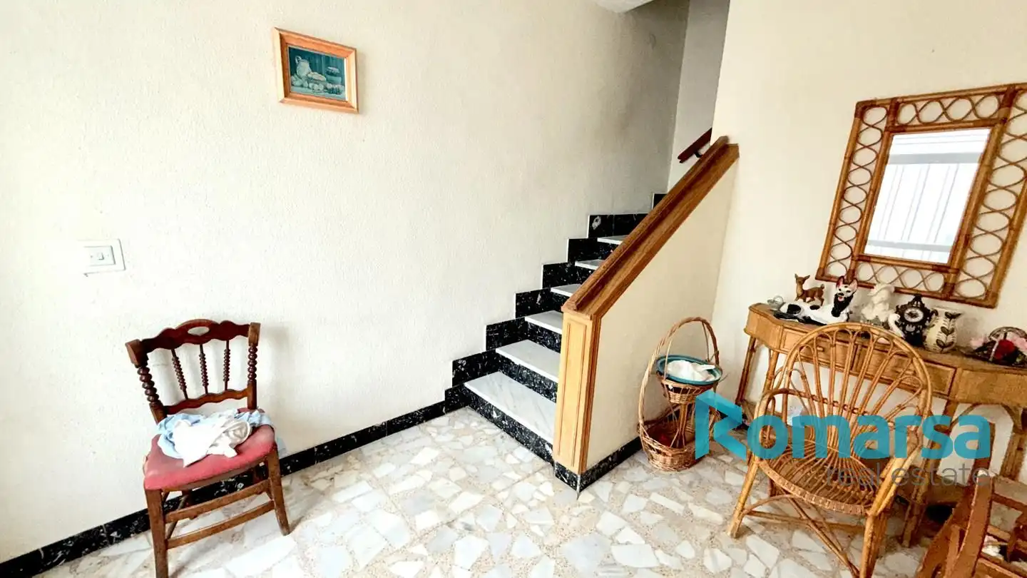 Einfamilien-Reihenhaus zum Verkauf in El Parral mit Heizung und Terrasse