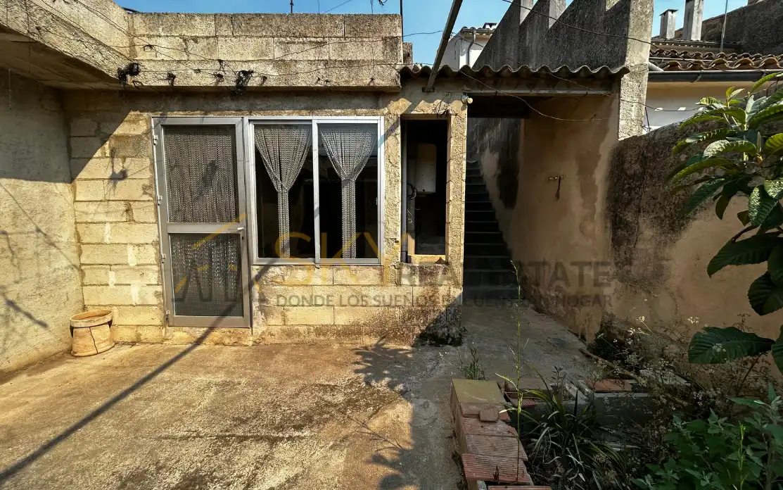 Vista exterior de Casa o xalet en venda en Ariany amb Jardí privat, Terrassa i Traster