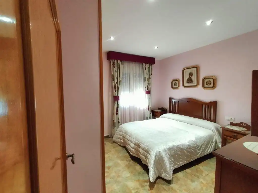 Casa amb jardí en venda a Camino Jauro, imagen 13