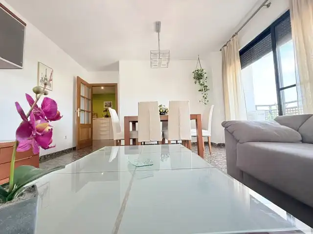 Comedor de Piso en venta en Castellón de la Plana / Castelló de la Plana con Aire acondicionado, Calefacción y Terraza