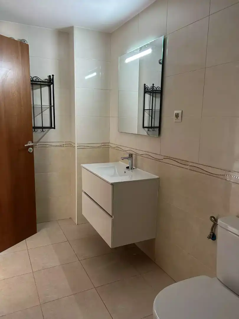 Bany de Pis en venda en Hostalric amb Calefacció, Traster i Balcó