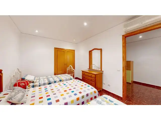 Habitación de Casa o chalet en venta en Alzira con Terraza, Trastero y Piscina