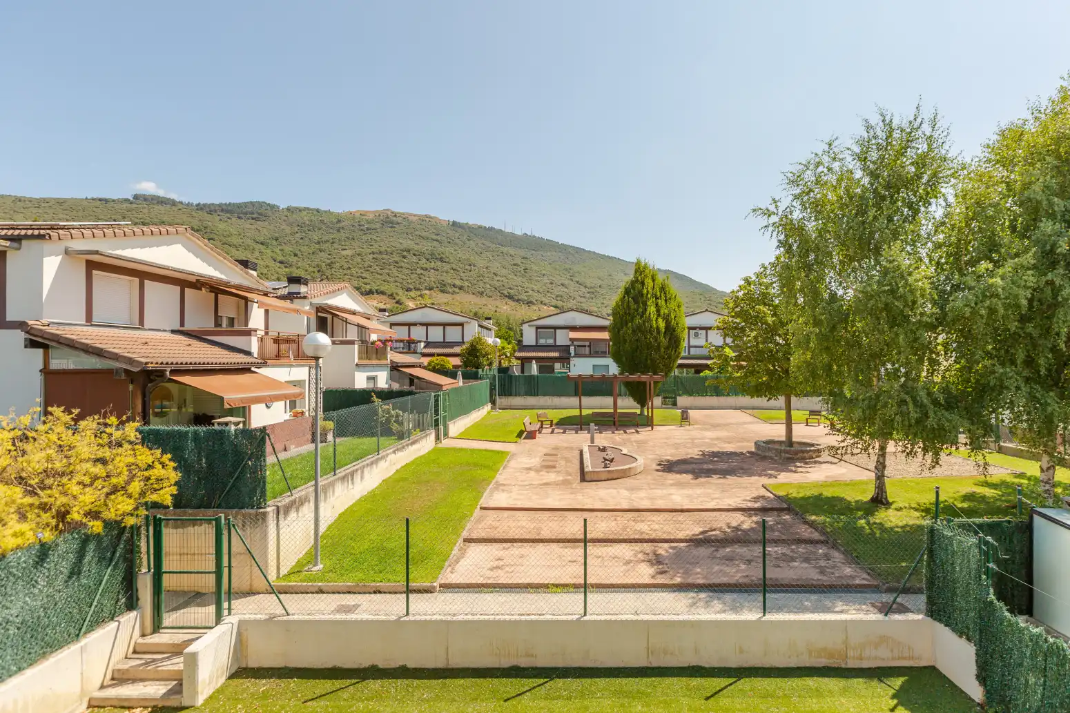 Vista exterior de Casa o chalet en venta en Berrioplano / Berriobeiti con Calefacción, Jardín privado y Parquet