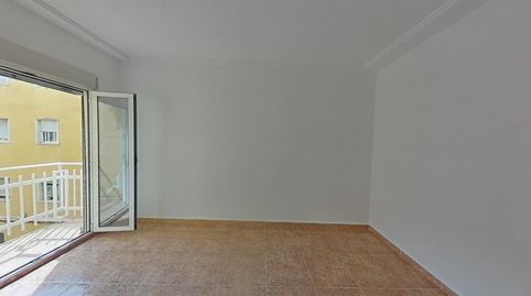 Photo 5 of Flat for sale in C/ Ferrocarril D´alcoi, Germaníes - Juzgados, Gandia