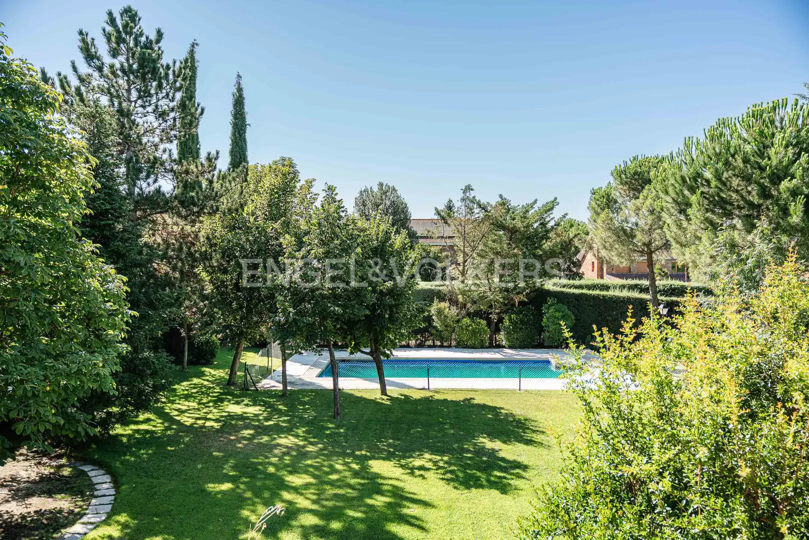 Jardí de Casa o xalet de lloguer en Pozuelo de Alarcón amb Aire condicionat, Calefacció i Jardí privat