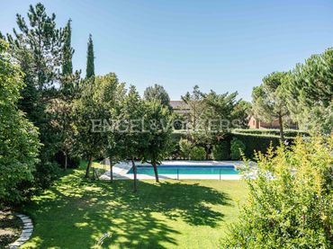 Casa con piscina in affitto a Urbanizaciones