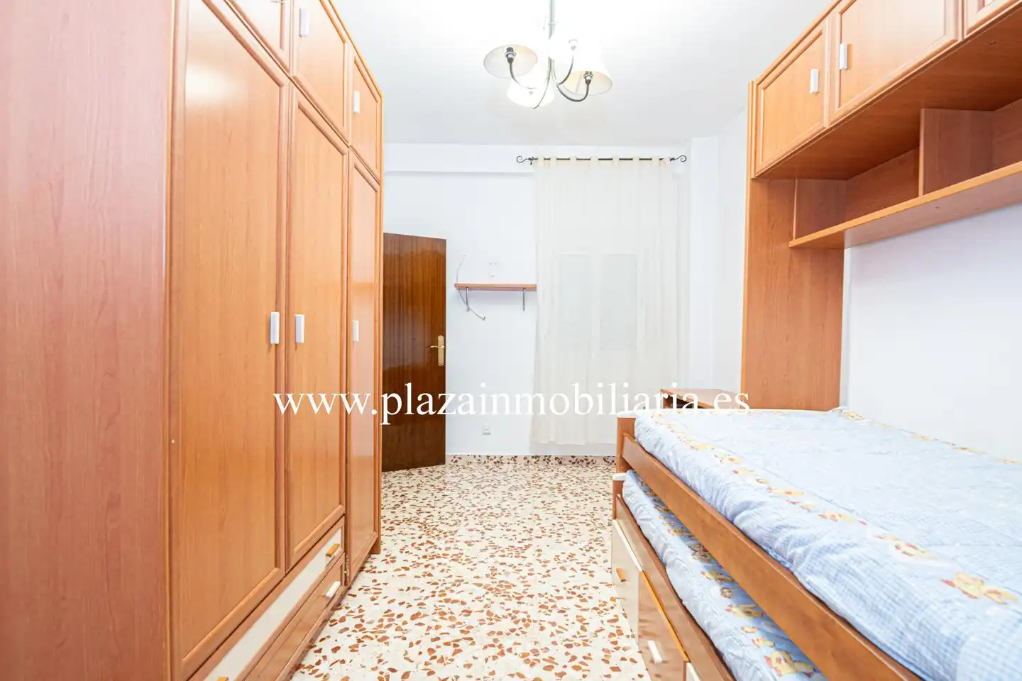 Habitación de Casa o chalet en venta en Lucena con Terraza, Trastero y Balcón