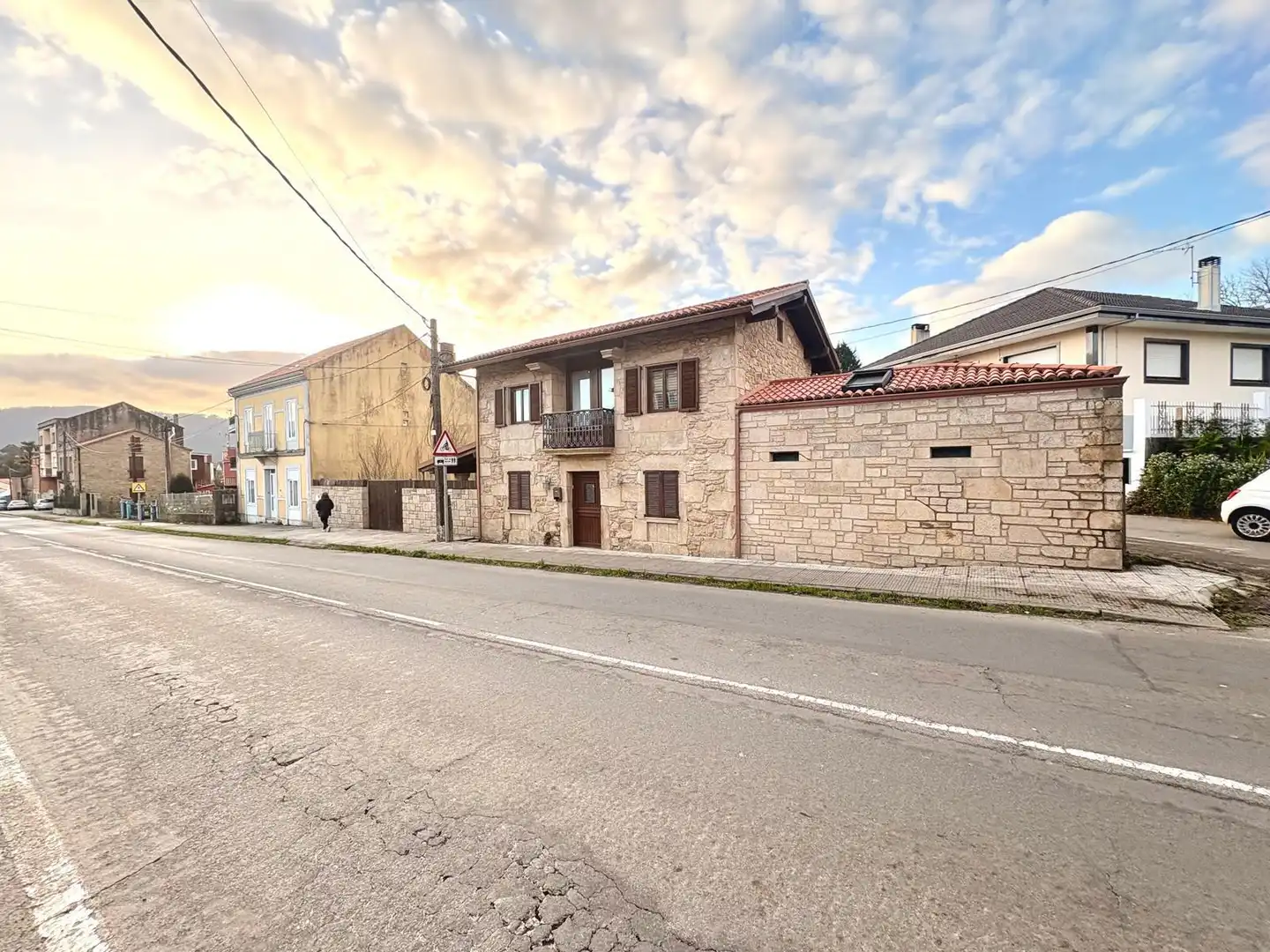 Vista exterior de Casa o chalet en venta en Noia con Calefacción, Jardín privado y Terraza