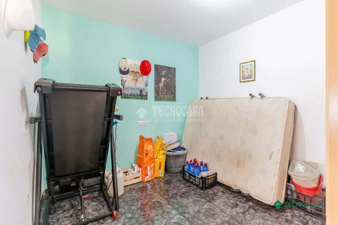 Wohnung zum Verkauf in Vícar mit Klimaanlage und Terrasse