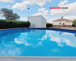 Piscina de Casa o xalet en venda en Alcaracejos amb Calefacció i Traster