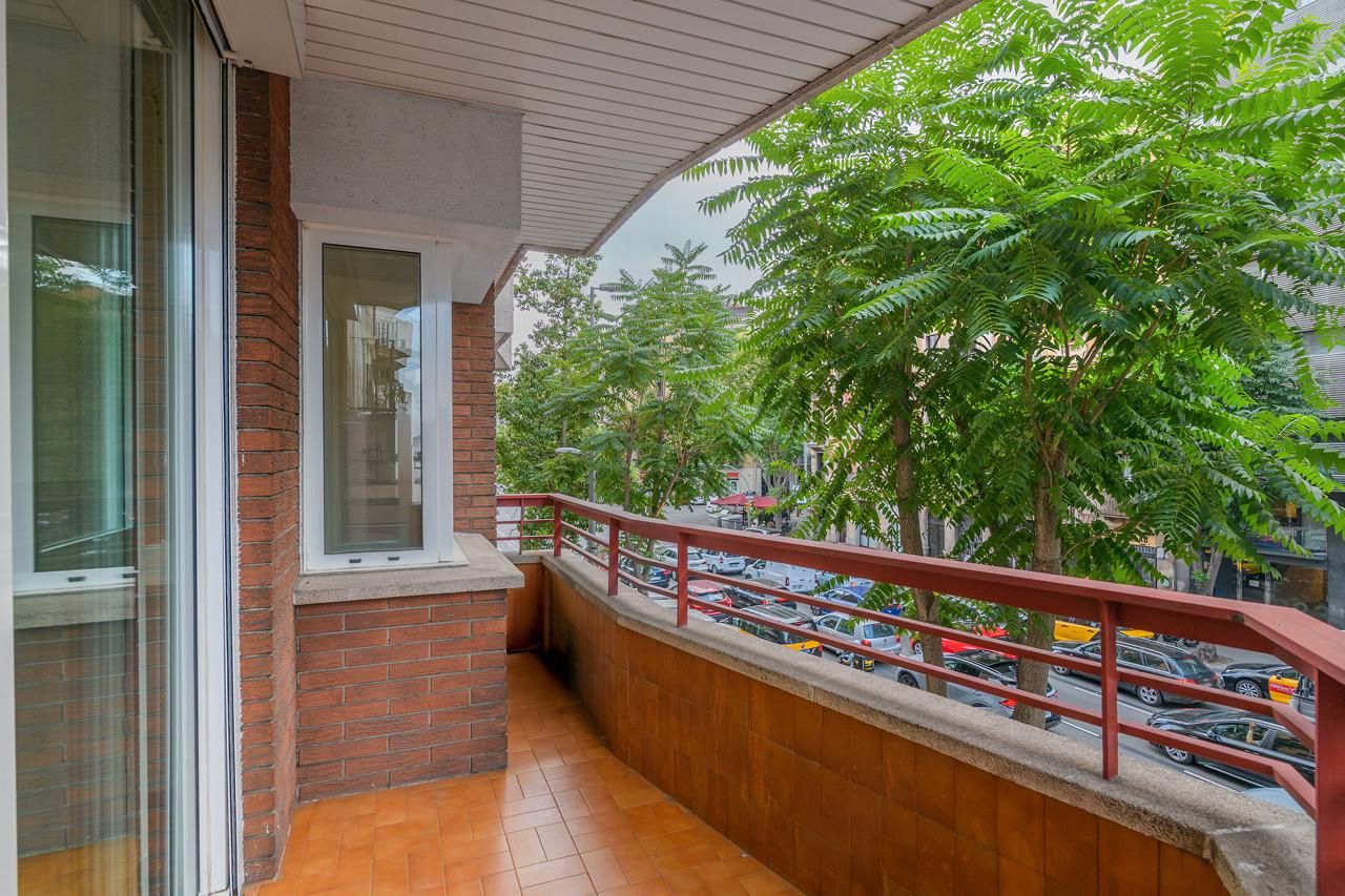Flat for sale in Carrer d'Aragó, Dreta de l'Eixample, Eixample,  Barcelona Capital