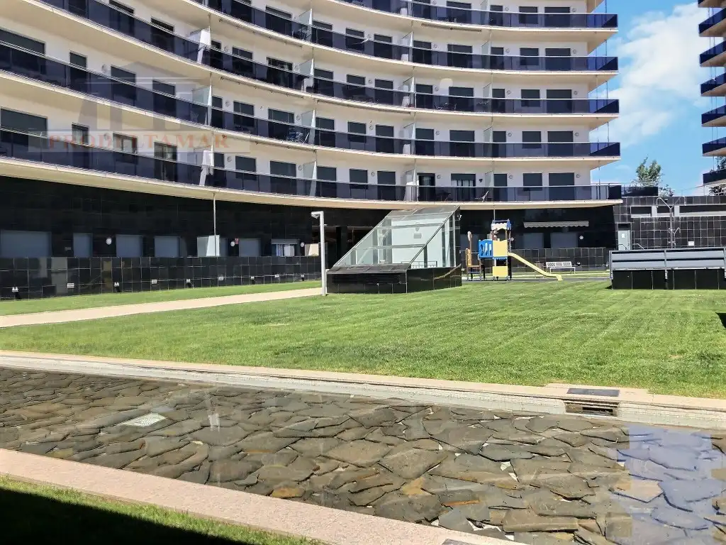 Vista exterior de Apartament en venda en L'Ampolla amb Balcó