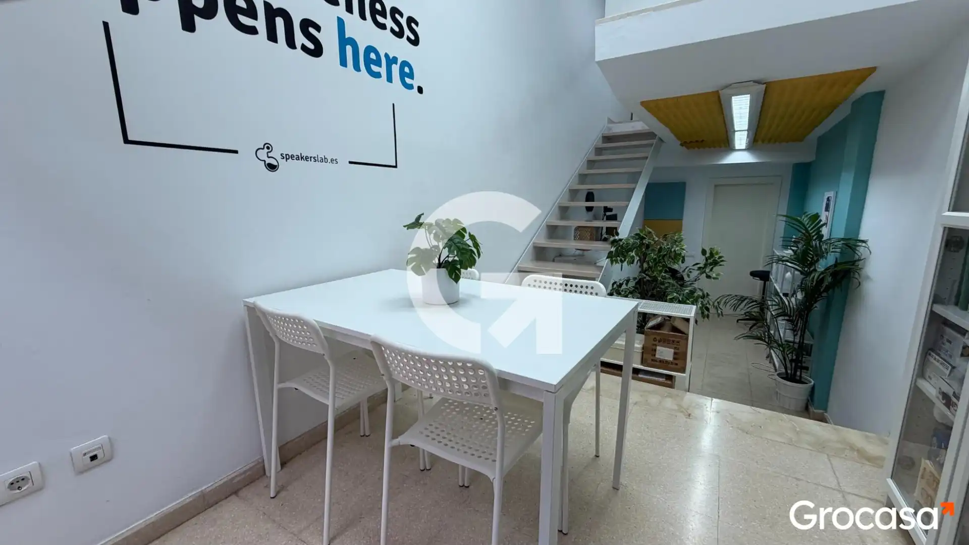 Commercial properties for sale in Cornellà de Llobregat  with Air Conditioner