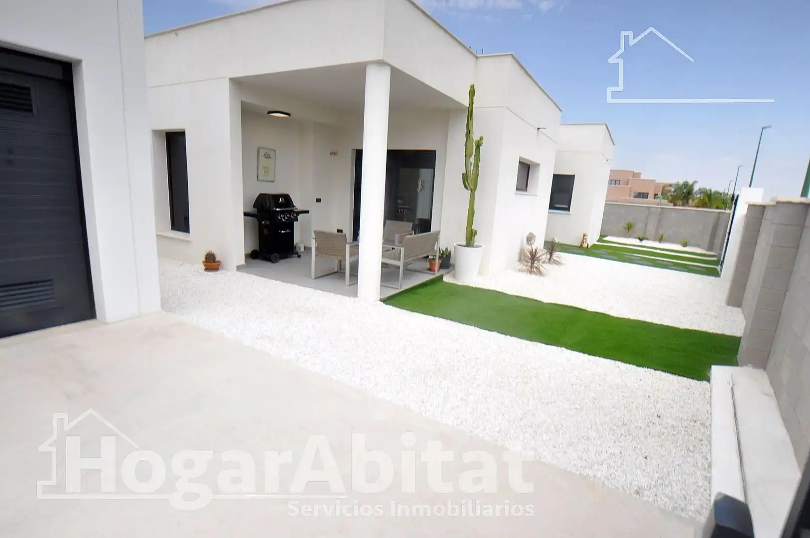 Jardí de Casa o xalet en venda en Riba-roja de Túria amb Aire condicionat, Terrassa i Traster
