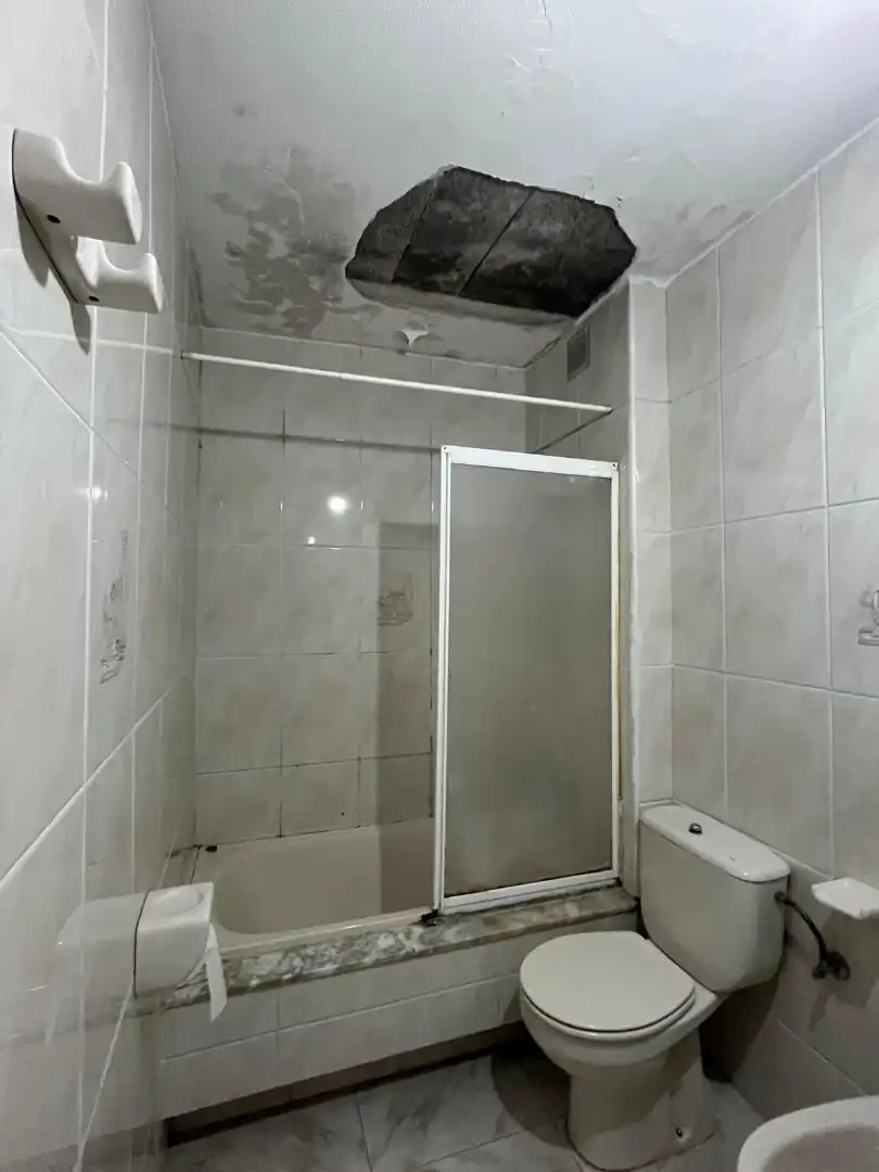 Bathroom of Flat for sale in Noia  with Storage room