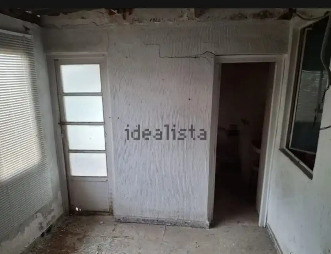 Dormitori de Casa adosada en venda en Burjassot