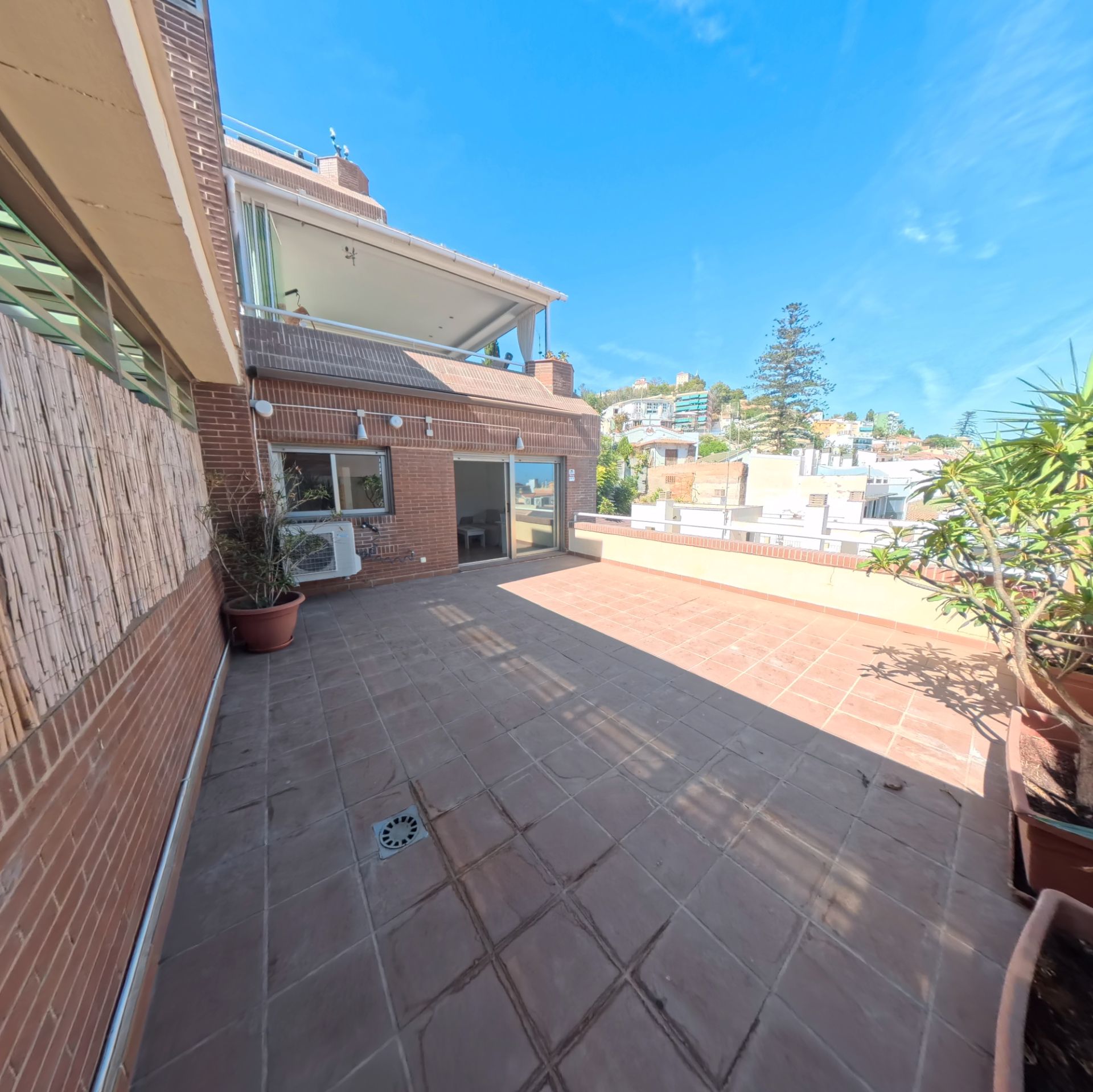 Flat for sale in Avenida Juan Sebastián Elcano, Pedregalejo - Morlaco