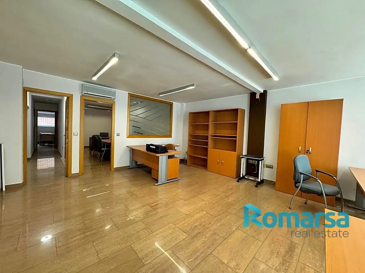 Business premises to rent in San Roque, imagen 3