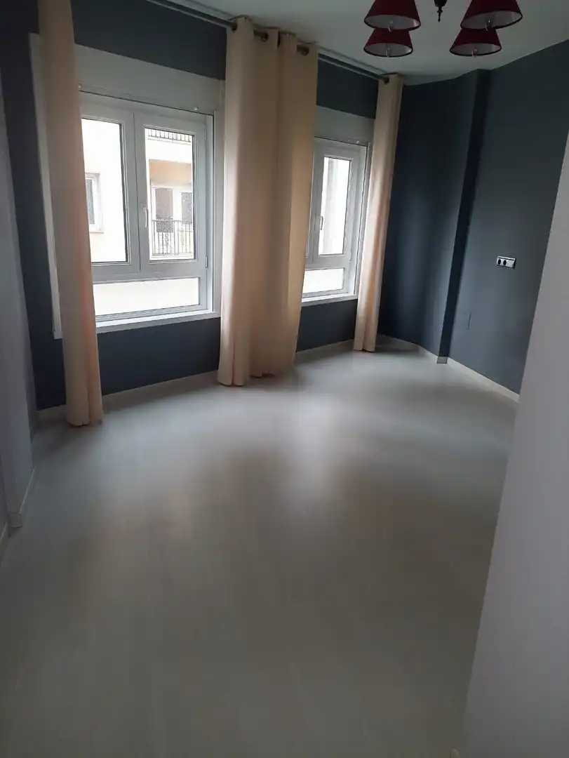 Habitación de Piso en venta en Carballo con Calefacción y Amueblado