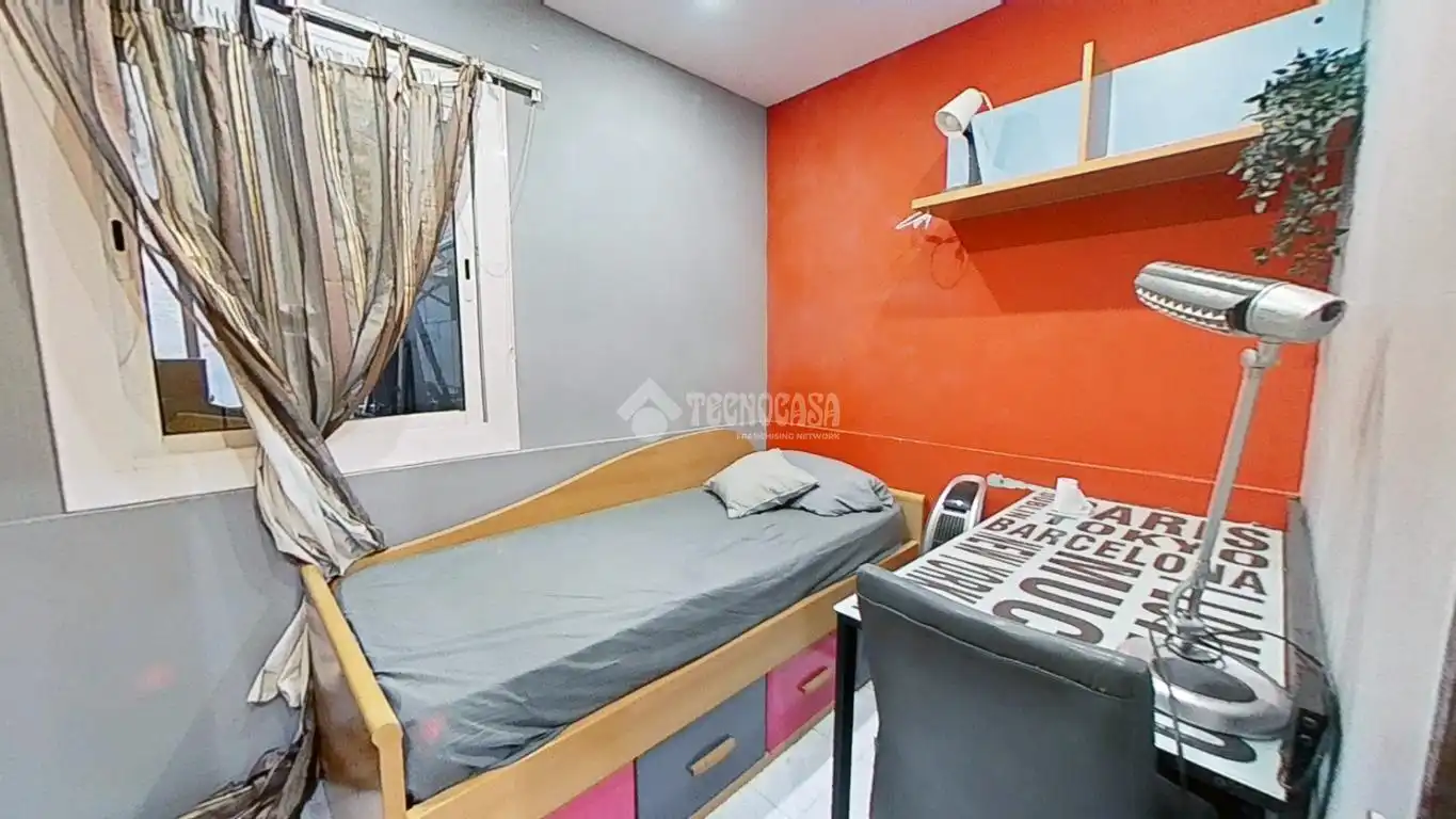 Habitación de Piso en venta en Barcelona