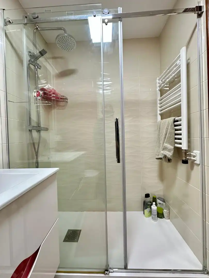 Baño de Piso en venta en Burgos con Calefacción, Parquet y Terraza