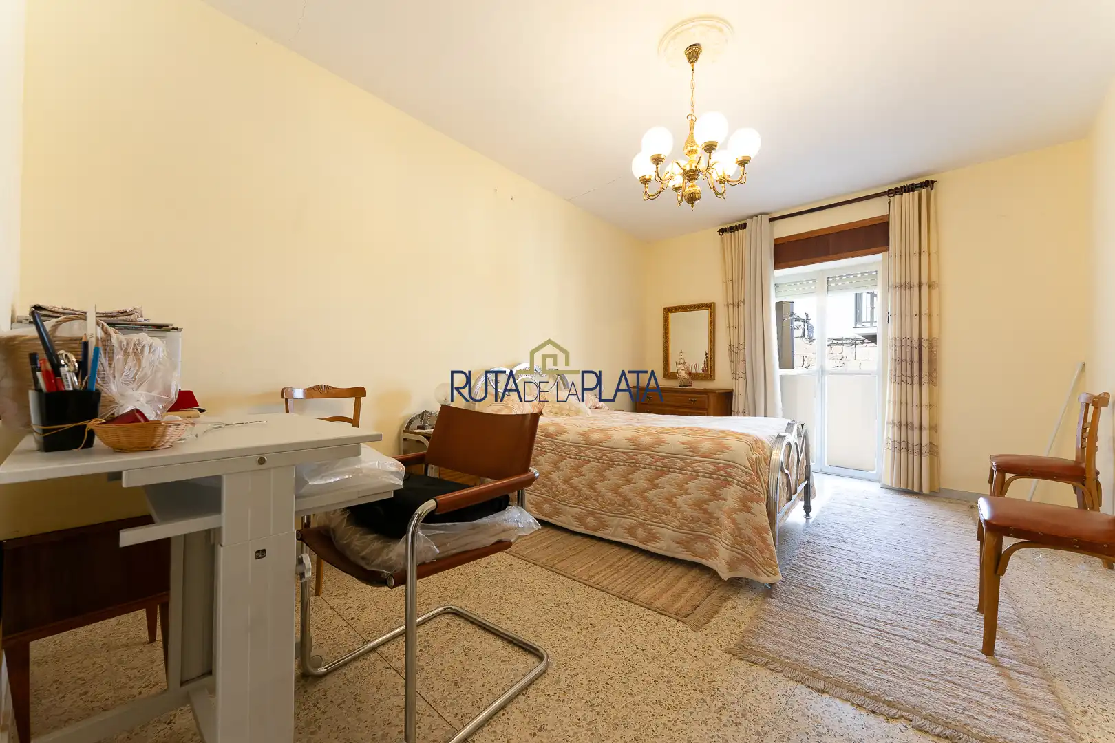Habitación de Edificio en venta en Fermoselle